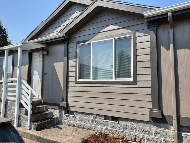 Photo - 3200 Oak Terrace Dr
