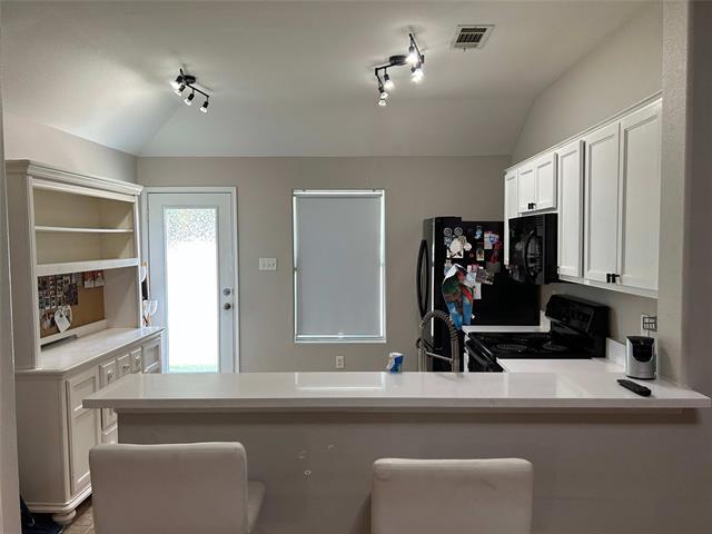 Photo - 1949 Sampsell Dr