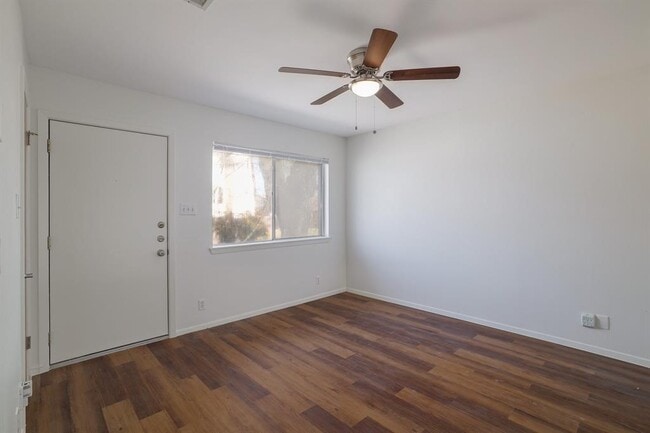 Photo - 3401 Willowrun Cove