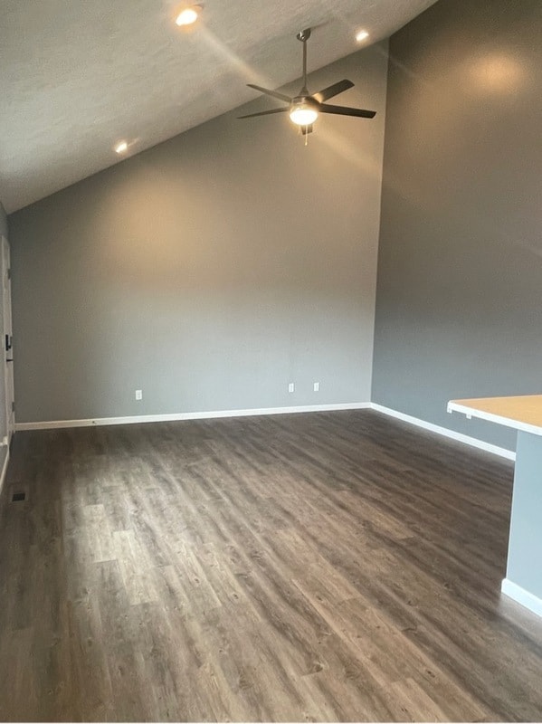 Photo - 2304 W George St Unit Apt 2