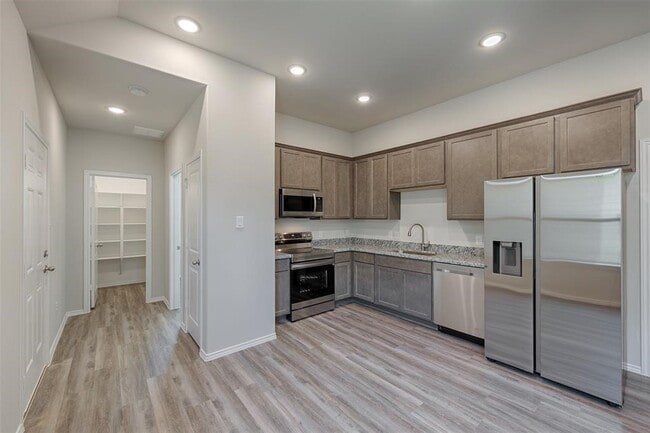 Building Photo - 11634 Vistawood St Rental