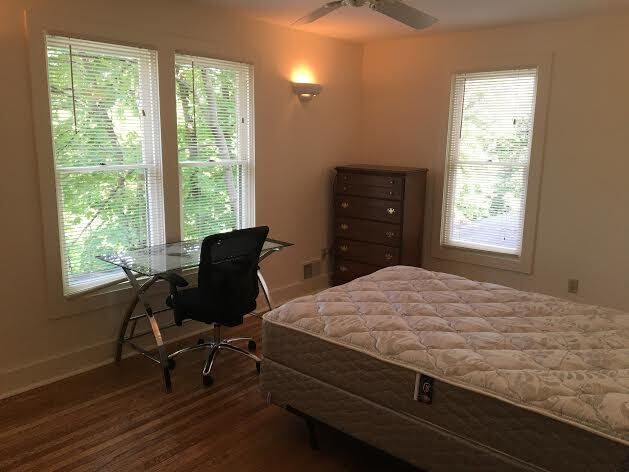 113 Dewitt Pl Unit 1