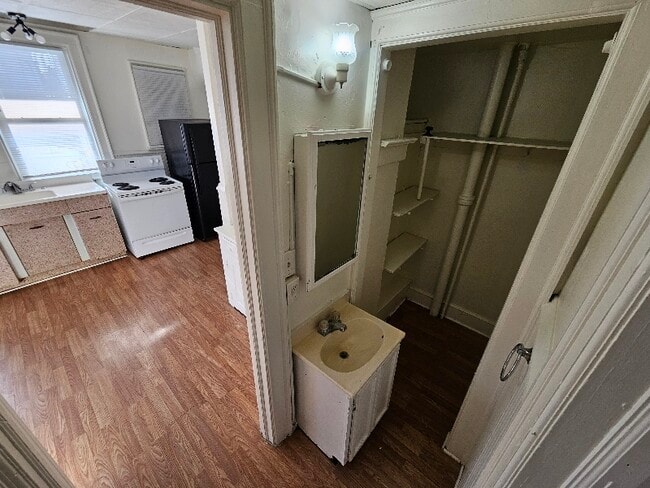 Photo - 534 N Plum St Unidad 2