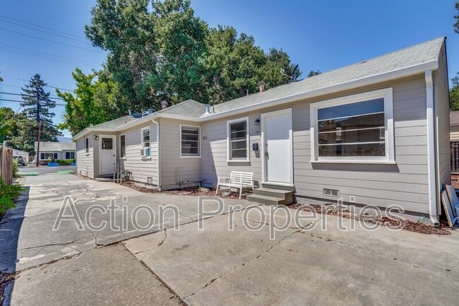 Building Photo - 1684 California St Rental