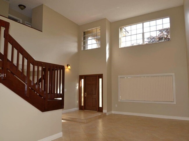 Photo - 6340 SW 156th Ct