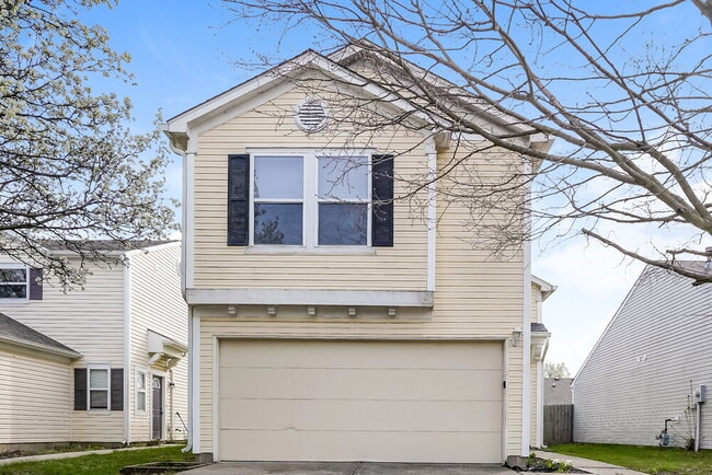 Building Photo - 4487 Connaught Dr E