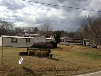 Forrest Knoll Mobile Home Park