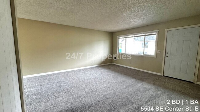 Photo - Upper-Level 2 BD | 1 BA Home - FoPo Unit E