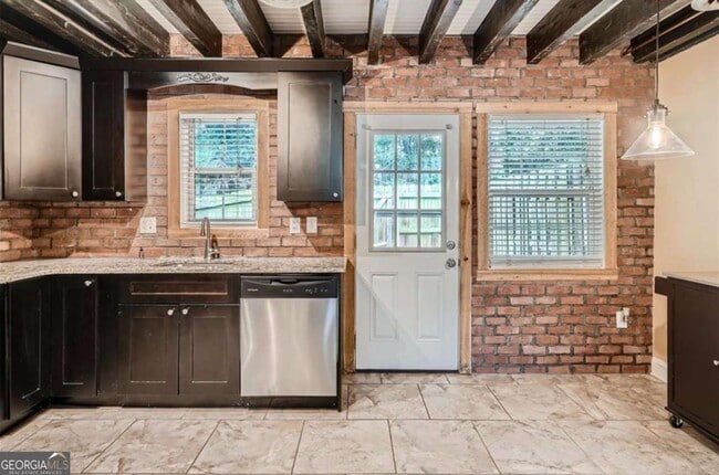 Photo - 109 Rondak Cir