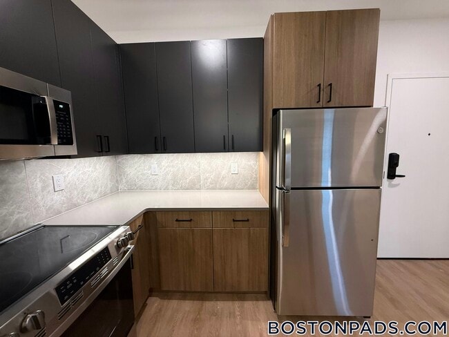 Building Photo - 199 Gardner St