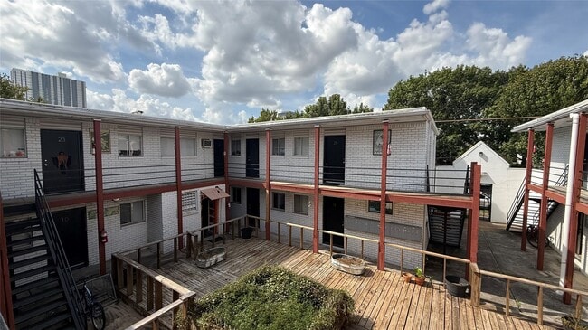 Building Photo - 4921 Crawford St Unit 19