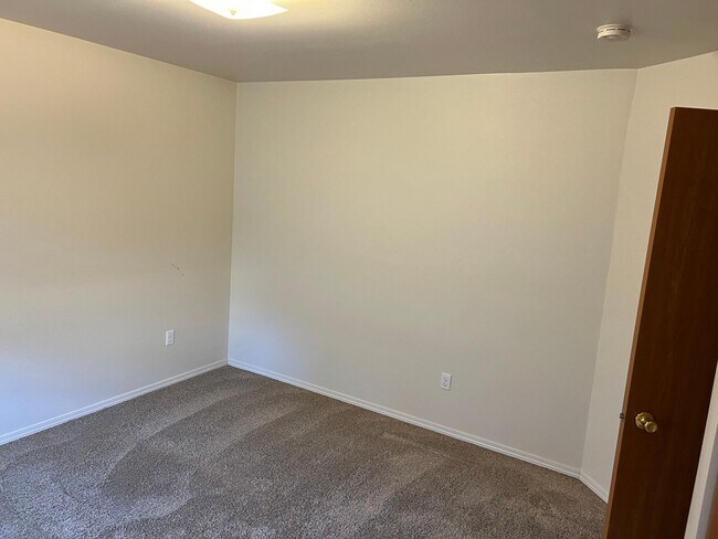 Photo - Sathern Duplex Unit B