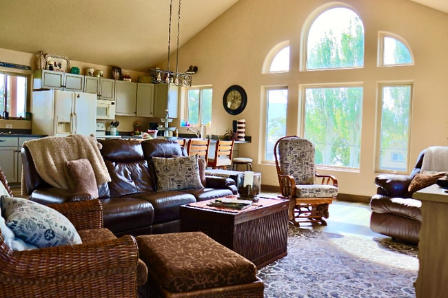 Photo - 26470 Old Hwy 93