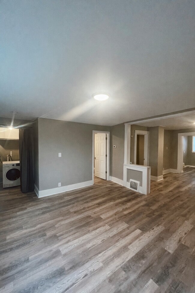 Photo - 1115 William St Unit 1