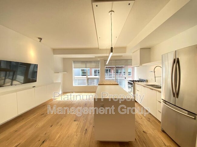 Photo - 63 Inglewood Park SE