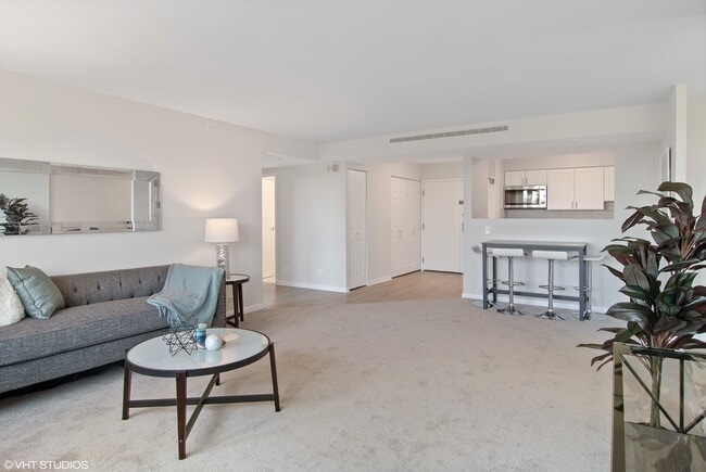 Sala de estar - Spinning Wheel Apartments