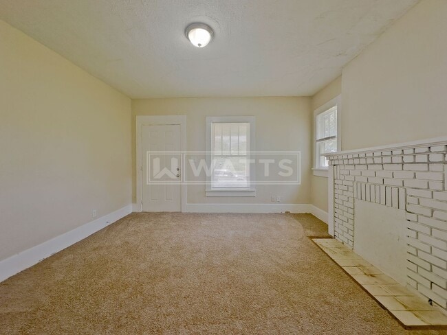 Photo - 134 69th Pl N