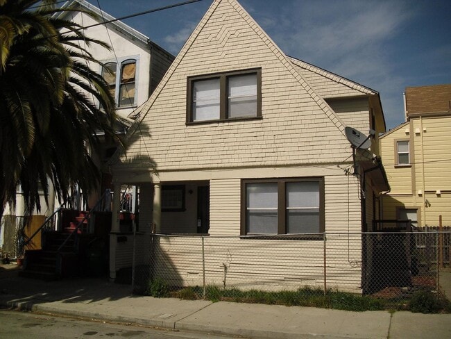 Building Photo - 00812 Unit 0812