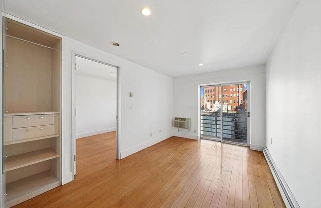 Photo - 100 E Walton St