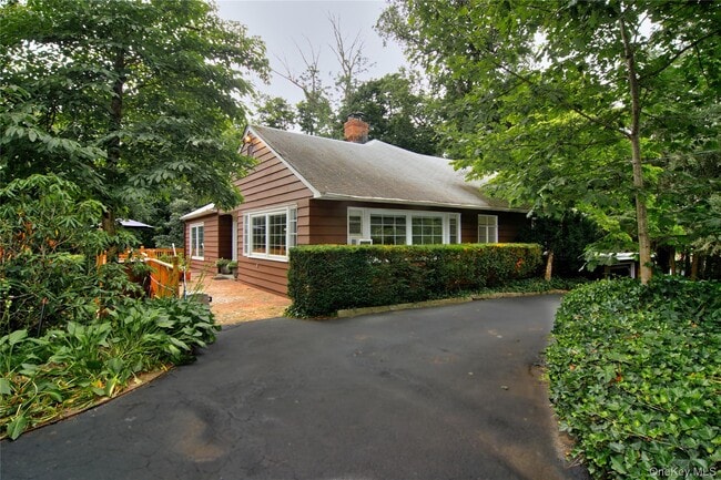 Photo - 50 Glenwood Rd