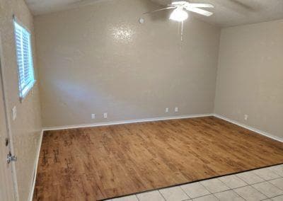 Photo - 417 Chartrand Ave Unit A