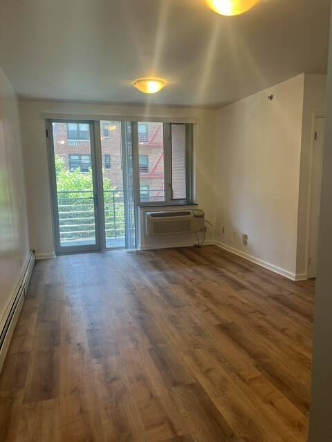 Photo - 38-30 Parsons Blvd Unit 2F