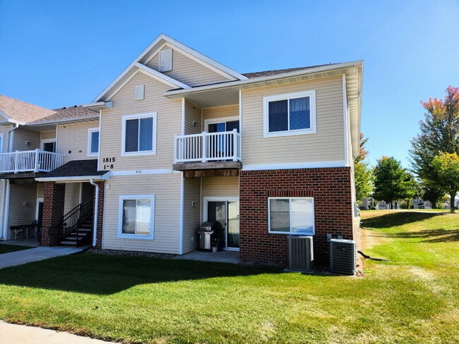 Photo - 1815 SW White Birch Cir Unit 3
