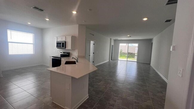 Photo - 2023 Punch Bowl Ave