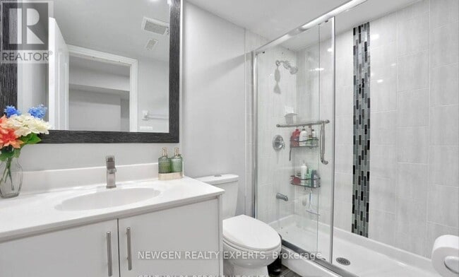 Photo - 68 Root Crescent