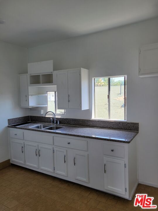 Photo - 1706 Arlington Ave Unit 11