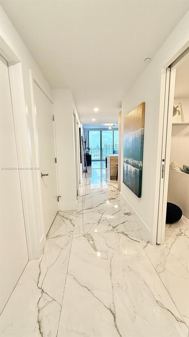 Photo - 16385 Biscayne Blvd Condo Unit 2306