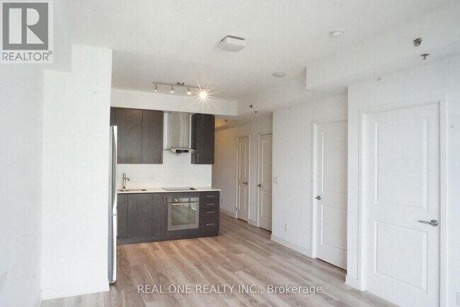 Photo - 195 Bonis Ave Unité 2106