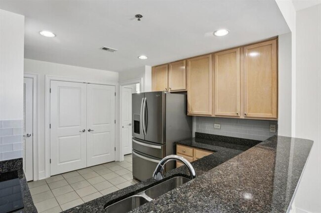 285 Centennial Olympic Park Dr NW Unit 1108