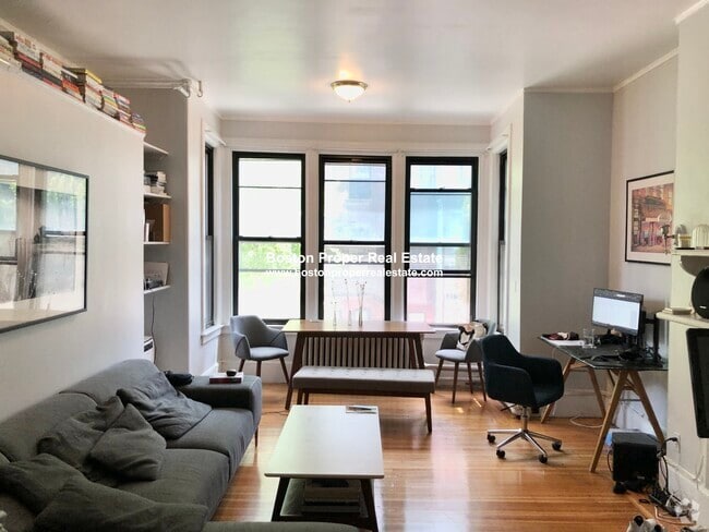 Building Photo - 178 Marlborough St Rental