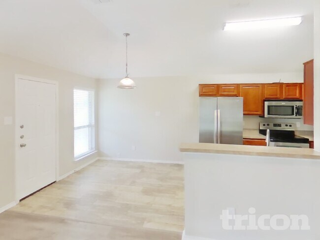 Photo - 4200 Agate Dr