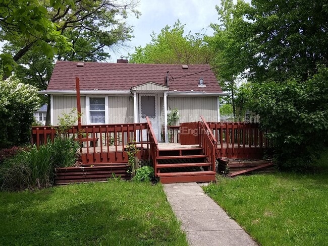 Photo - 1704 Belleview Ave