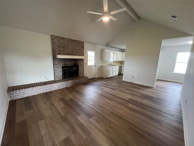 Photo - 495 Shadow Trail House