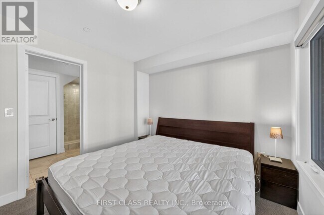 Photo - 34 Credit Ln