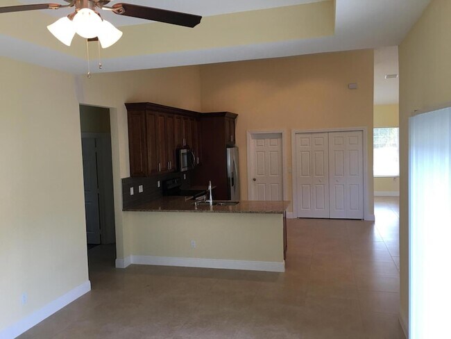 Photo - 5866 NW Mesa Cir