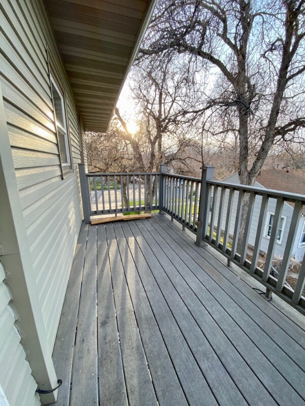 Photo - 541 1/2 Terry Ave Unit 541 1.2