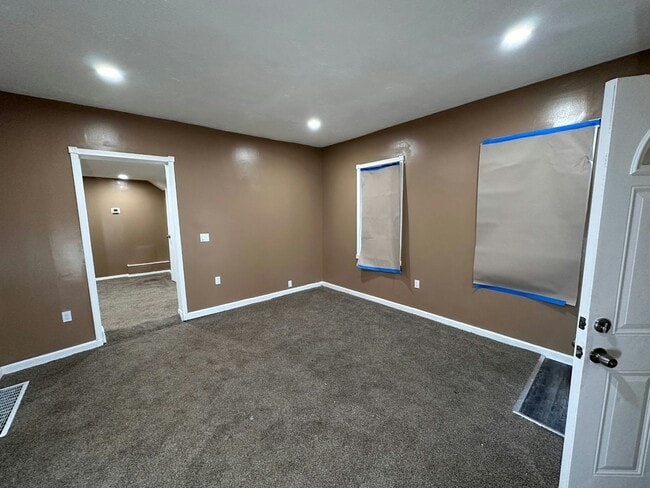 Photo - 3026 Erin Ave