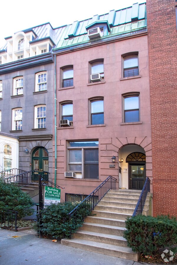 Photo - Turtle Bay Apartments