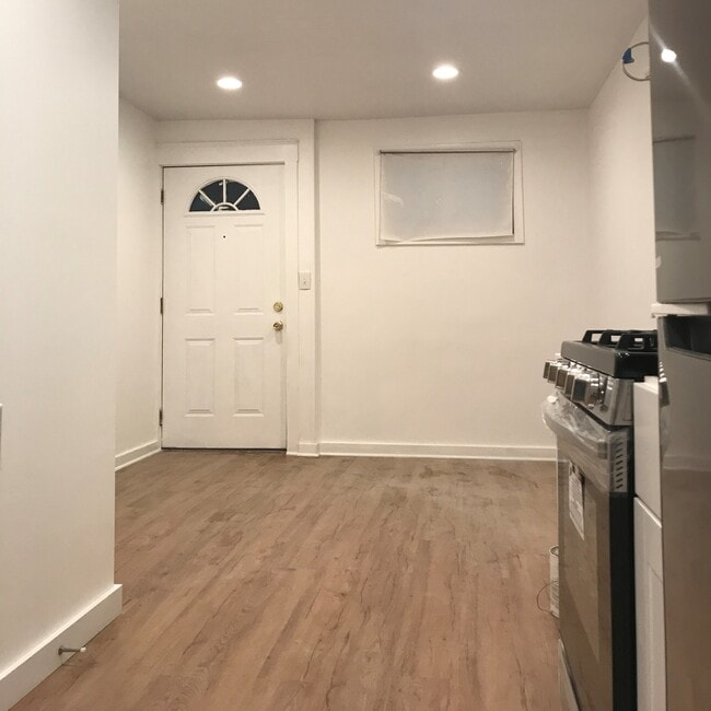 Photo - 95A Beacon St
