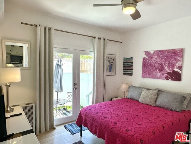 Photo - 1210 1/2 S Stanley Ave