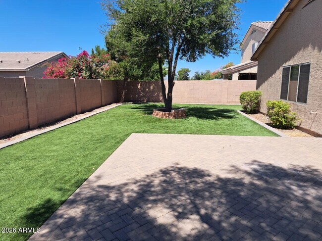 Photo - 2045 E Indian Wells Dr