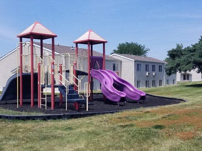 Photo - River Hills Apartments #2