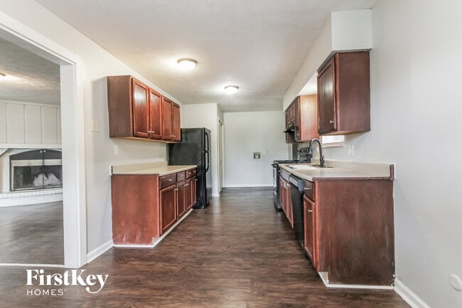 Photo - 734 S Whitcomb Ave