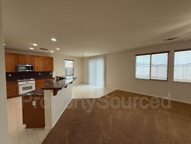 Photo - 17340 Ferndale St