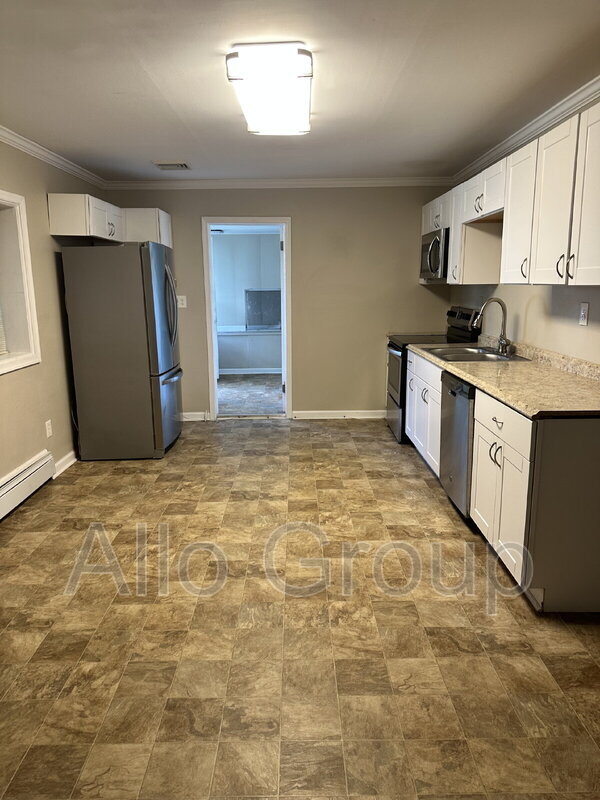 Photo - 25 Martindale Dr