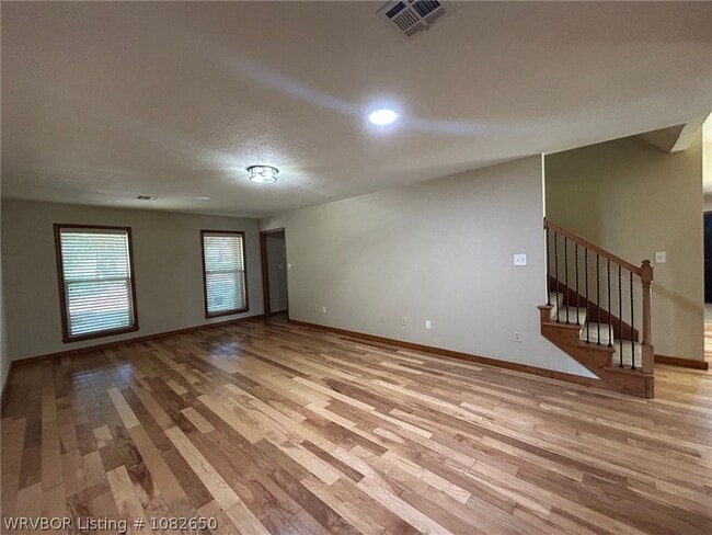 Photo - 1450 N Ulmer St